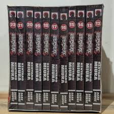 Berserk Manga Box Set (Volume : 12-22)  (Paperback, Miura Kentaro)